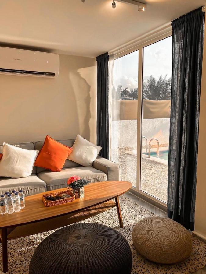Вилла The Farm Chalet Аль-Айн Экстерьер фото